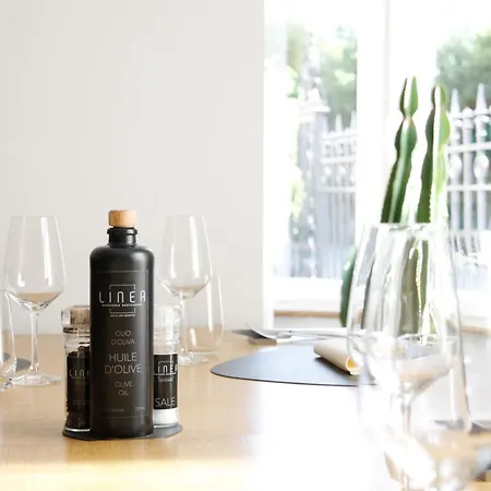 Nocleg ze śniadaniem Les Erables Restaurant Linea 5*