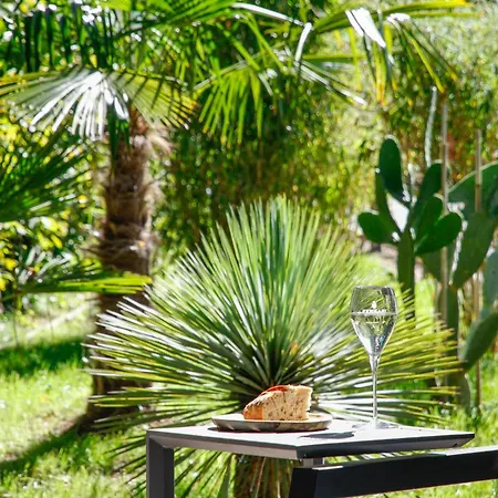 Les Erables Restaurant Linea 5*