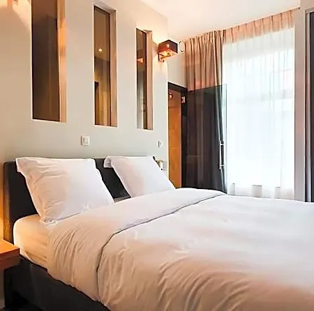 Les Erables Restaurant Linea 5*