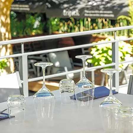 ベッド・アンド・ブレックファスト Les Erables Restaurant Linea 5*